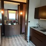 Dans Le Quartier Luxe