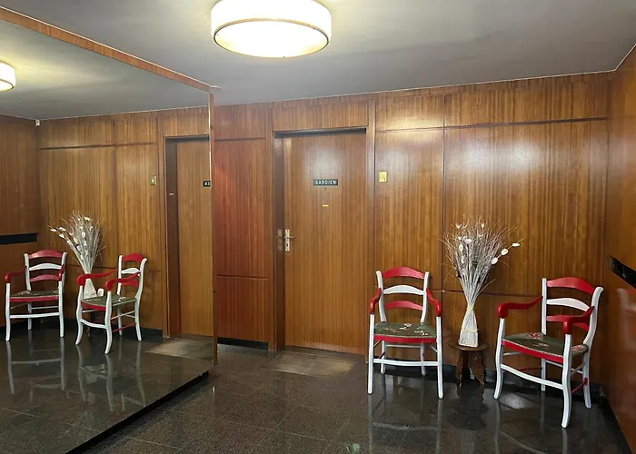 Appartement Dans Le Quartier Luxe *